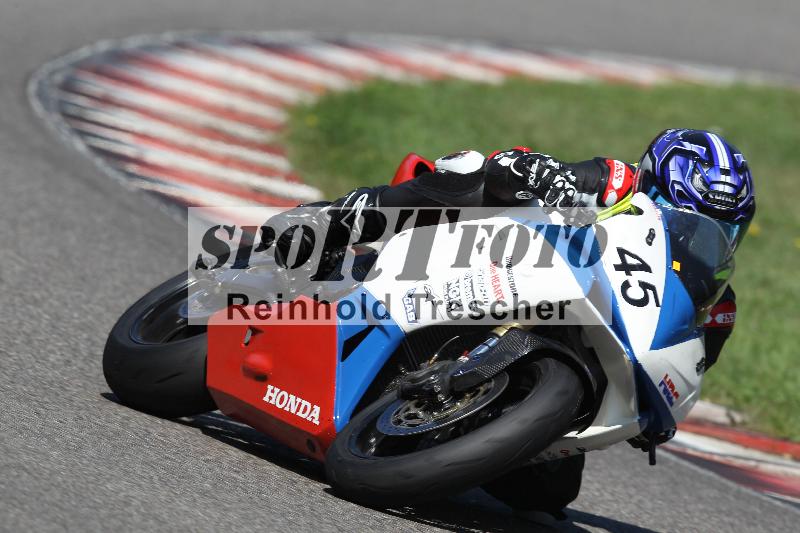 Archiv-2022/57 29.08.2022 Plüss Moto Sport ADR/Freies Fahren/45